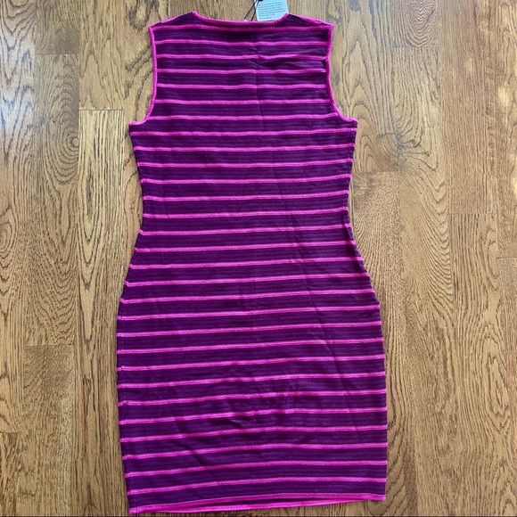 NEW Opening Ceremony Graphic Fitted Bodycon Dress Beet Multi Summer Size L - Picture 7 of 8